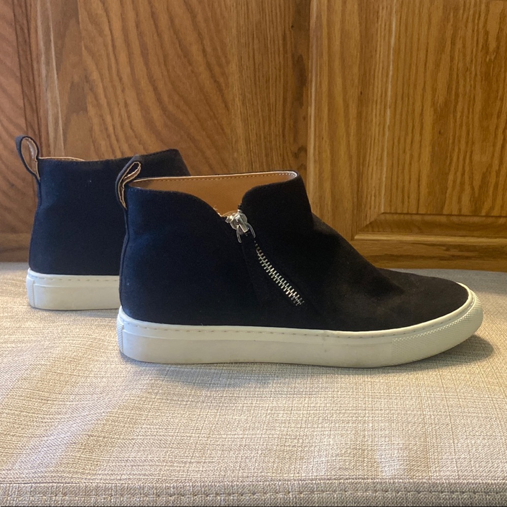 Black High-Top Sneakers with White Soles